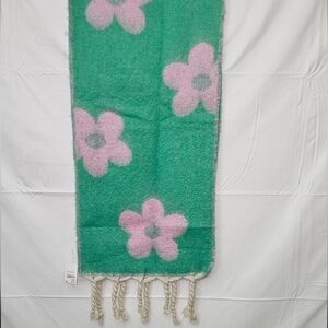 Fuzzy Scarf With Tassles NEW